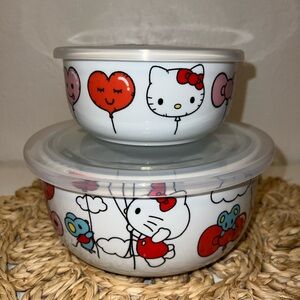 Hello Kitty Valentines Tupperware Set